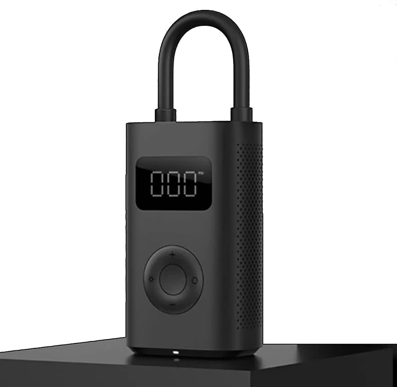Xiaomi Portable Electric Air Compressor 1S, Compressore elettrico portatile con sensore pressione, luce led integrata e accessori, Versione Italiana, Nero