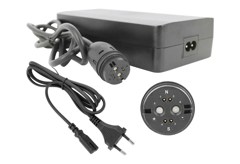42V 4A Schnellladegerät für 36V BMZ / Rotwild / Impulse Akkus | Rosenberger Magnetstecker