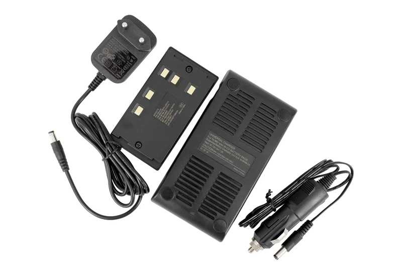 230V Eingang 12V 1A Akku-Schnellladegerät-Set für Hitachi VM-BP82 VM-BP83 VM-BP84