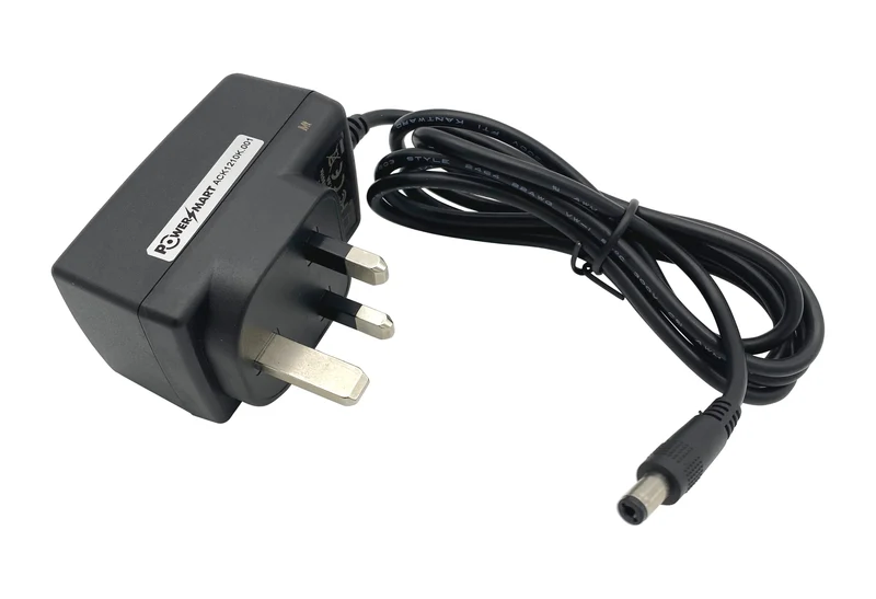 12,6 V 1 A 100-240 V Ausgang UK-Stecker 5,5 mm * 2,1 mm DC Li-Ionen-Akkuladegerät Netzteil