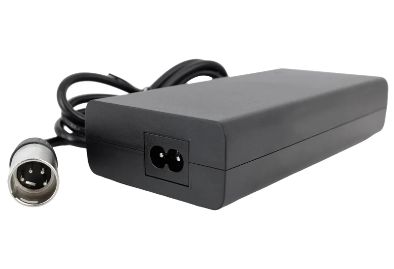Powersmart Ladegerät BC1142-E (4-pol XLR) - 42,0V 3,0A - für Impulse 36V