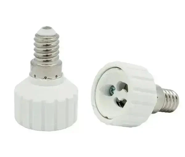 Adattatore E14 uscita GU10