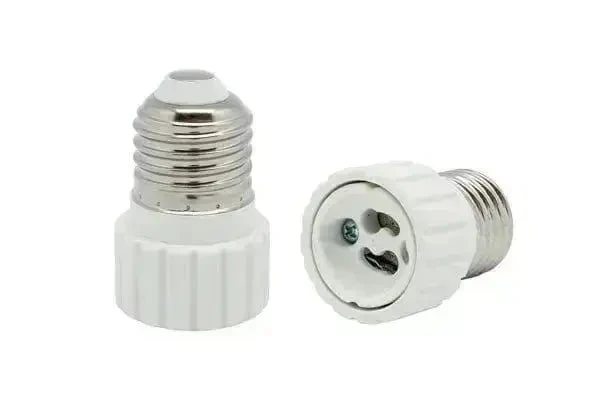Adattatore e27 uscita gu10