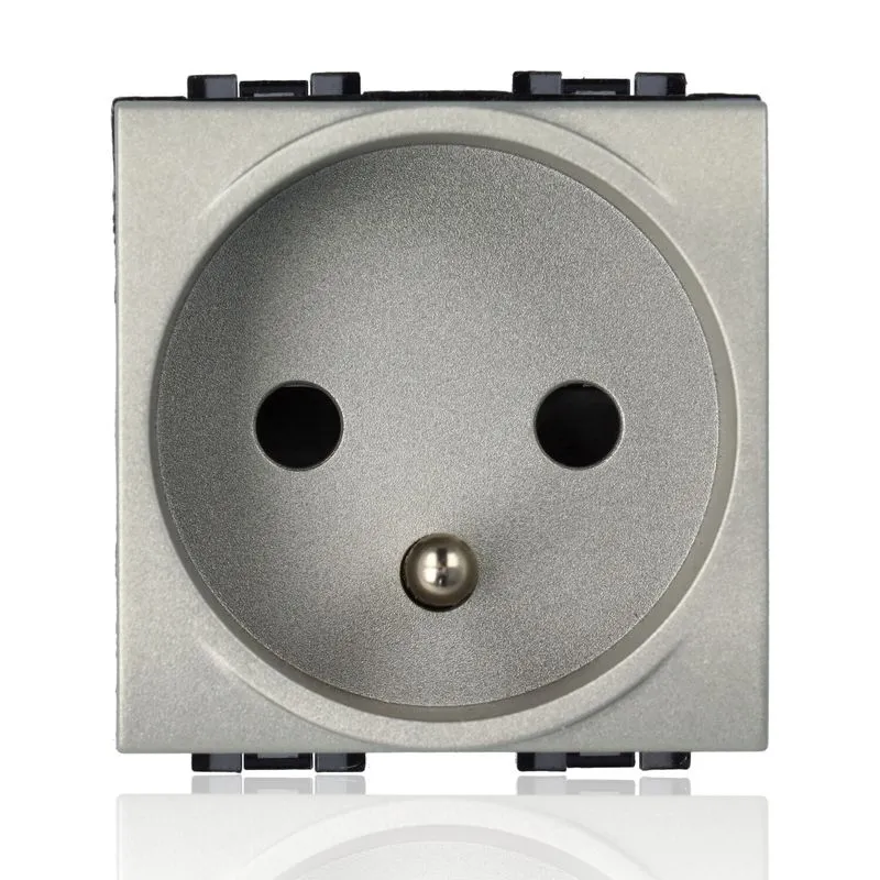 BTICINO NT4142 - Presa 2P+T 16A - Standard Franco/Belga - Alveoli Schermati - Tech - LivingLight