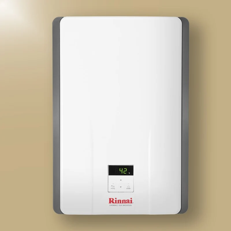 Scaldabagno a Gas Rinnai One 11i Metano con Kit Scaico Fumi